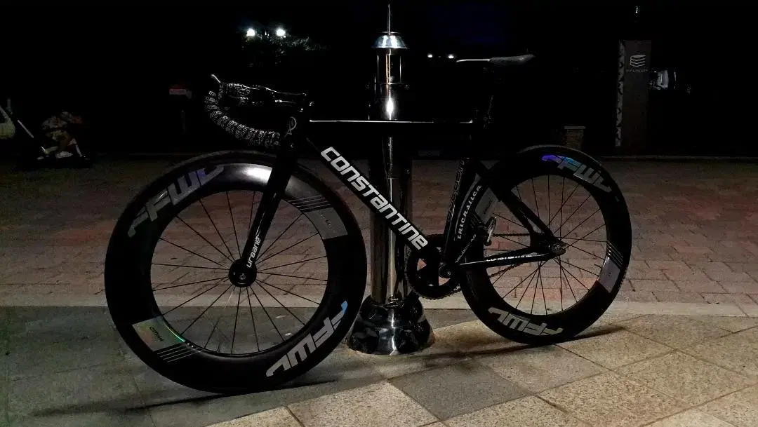 Constantine Avian 2023 Matte Black