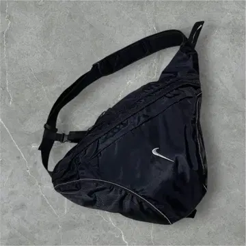 90년대 나이키 스우시 슬링 백 아카이브