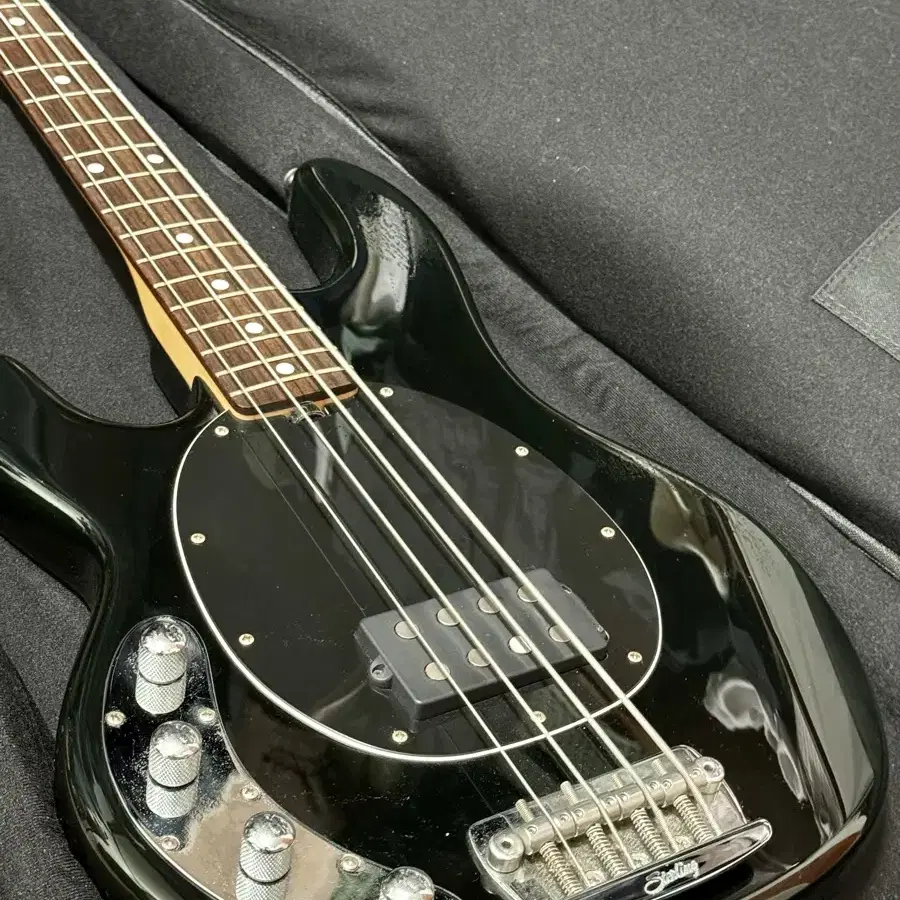 Sterling by MusicMan RAY34 LH Left-Handed Bass #뮤직맨