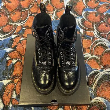 Dr Martens x HEAVEN BY MARC JACOBS