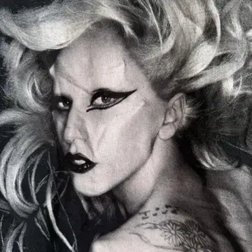 LADY GAGA - BORN THIS WAY 10주년 티셔츠