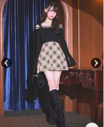 미셸 마카롱 체크 니트 플레어 원피스
