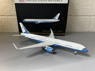 보잉 VC-32A 1/200 모델 플레인