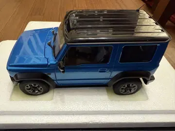 오토 아트 1/18 짐니 시에라
