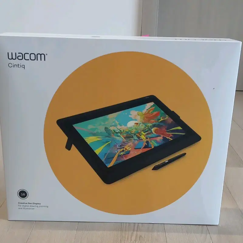와콤 신티크16 LCD 태블릿 DTK-1660 KO-CA 새제품 팝니다