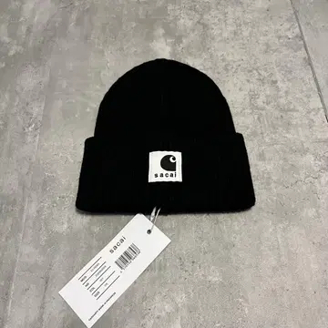 사카이 칼하트 비니 니트 모자