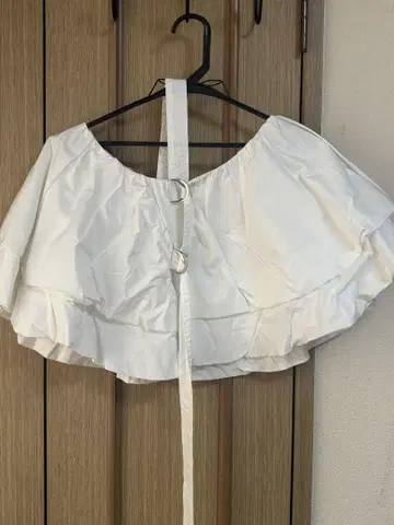 프릴 탈부착 카라