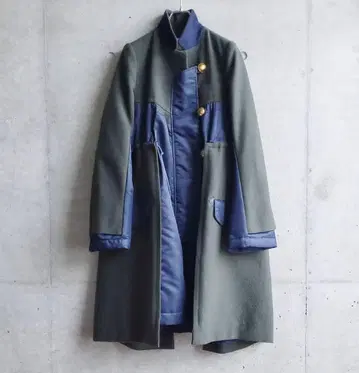 Sacai 대비 패널 코트