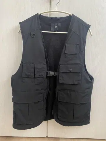 H&M 블랙 낚시용 조끼 EUR XS