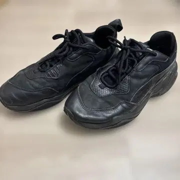 푸마 PUMA 썬더 데저트 올 블랙 스니커즈