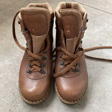 Vibram 비브람 등산화 사이즈 27 1/2 상자 없음