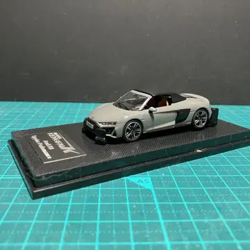 1/64 KENGFAI 아우디 R8 스파이더 그레이
