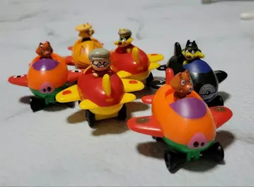 스키야 스키스키 세트 비행기 쵸로Q 해수욕장 조로리 6종 세트