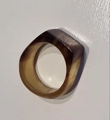 브라운 스퀘어 쉐이프링 약 2.5cm