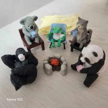 동물 캠핑 5개, 텐트, 모닥불, 의자, 가챠가챠