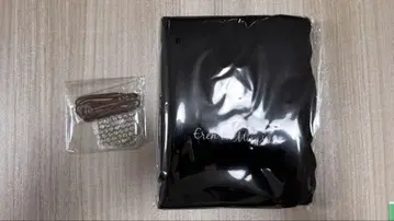 진격의 거인 '미카사의 머플러' '엘렌의 열쇠' 세트