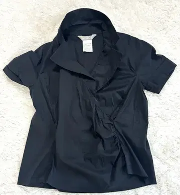 MAX MARA 변형 반팔 셔츠 블랙 개더링
