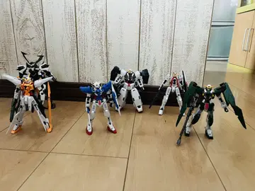 HG 건담 OO 6개 세트 정크 조립 완료