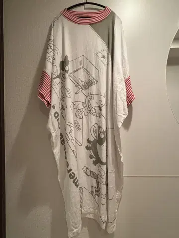 메르시보쿠 바카본 콜라보 원피스