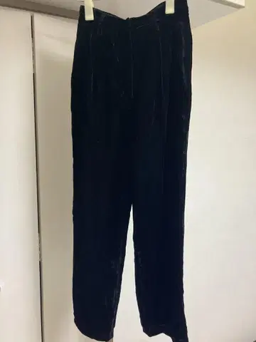 클레인 벨로르 탭 와이드 팬츠