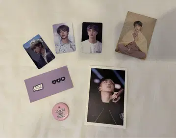 BTS 진 포토 카드, 스티커, 캔뱃지 세트