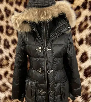 CECIL Mc BEE 퍼가 달린 롱 다운 자켓 블랙 세실 맥비