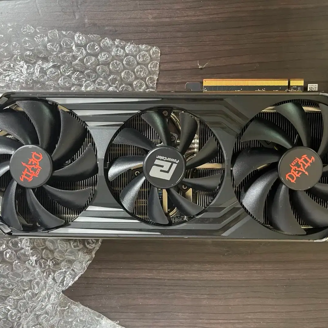 후지 XF16-80 F4 R OIS WR 판매 합니다.