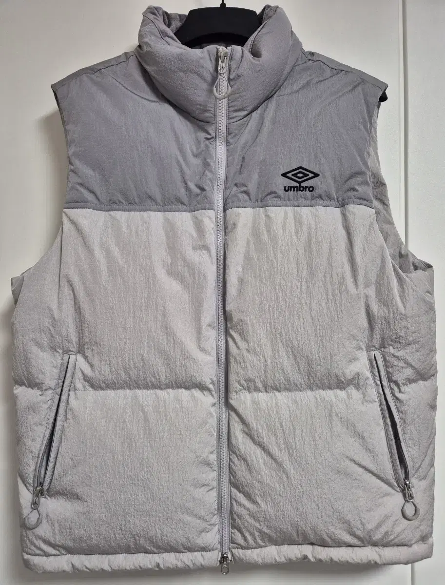 Umbro Padded Vest 105 (Unisex)