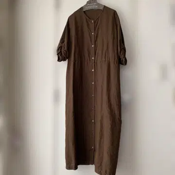네스트로브 반팔 원피스