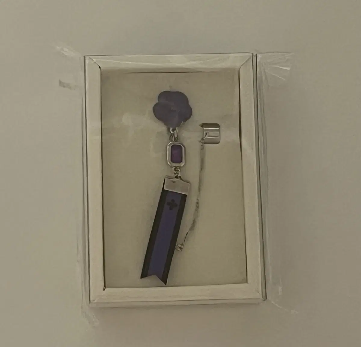 IDOLiSH7 Ainana Osaka Sogo Offnayeon Ear Cuff op.7