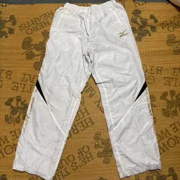 Mizuno 화이트 윈드브레이커 XL