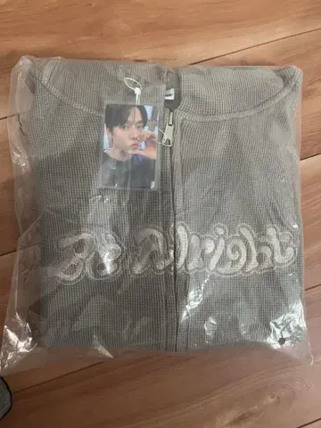 BTOB Be Aliright 자수 집업 후드티