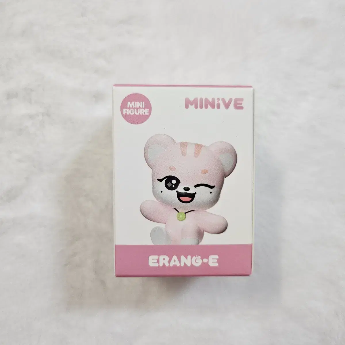ive minive リズ 公式 MINIVE | IVE Wiki | Fandom