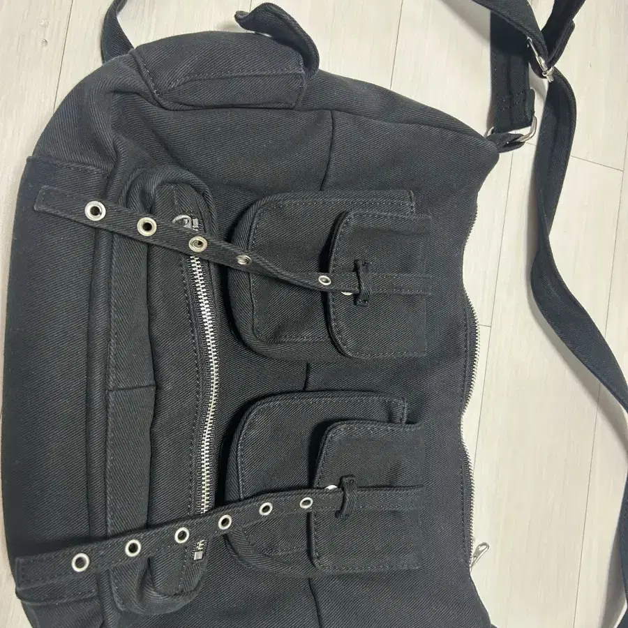 The Coldest Moment Gym Sack String Bag Backpack on Bunjang