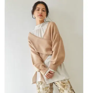 LA BELLE ETUDE 라벨 에스더드 셔츠 세트 크로스 니트