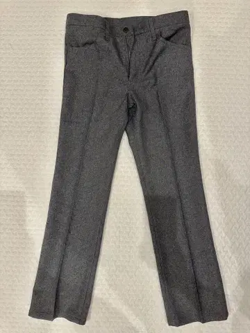Wrangler 그레이 슬랙스 33 x 32 런처