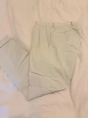GERMANO 크림 플리츠 슬랙스
