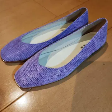 오데뜨 앤 오딜 펌프스 보라색 22.5cm