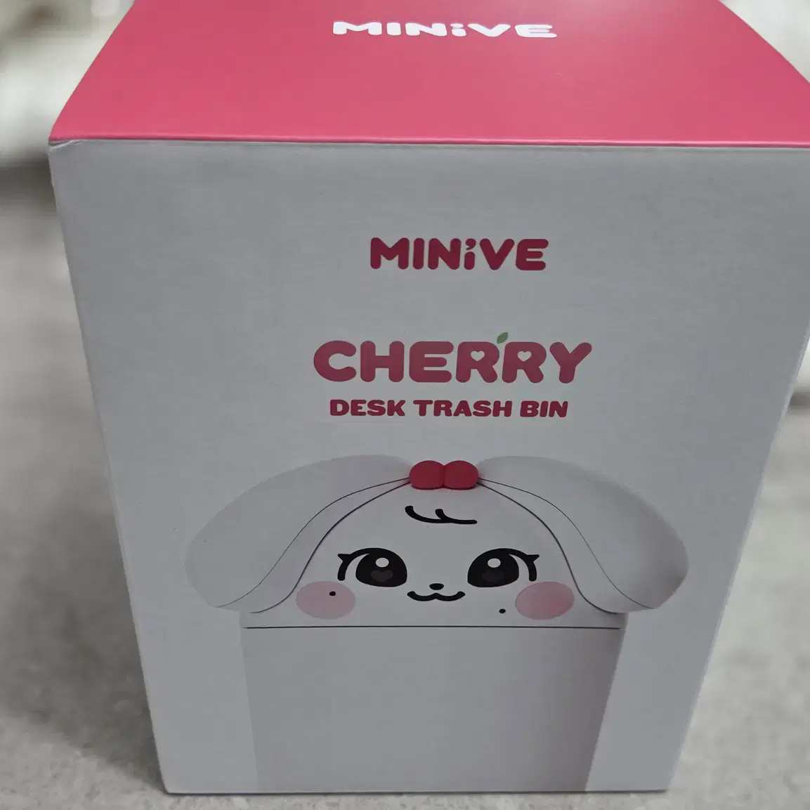 IVE | 아이브 minive PVC Crossbody Bag Cherry 2025 Ive pop up