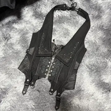 Rozen kavalie 로젠 카발리에 홀터넥 코르셋