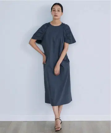 INED 이네드 데님 라이크 원피스 사이즈 9호