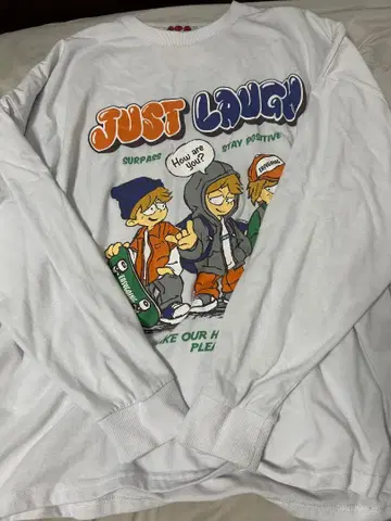 JUST LAUGH 롱 슬리브 티셔츠 화이트 이번 주 할인 판매!