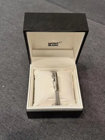 Mont Blanc 그레이 가죽 팔찌