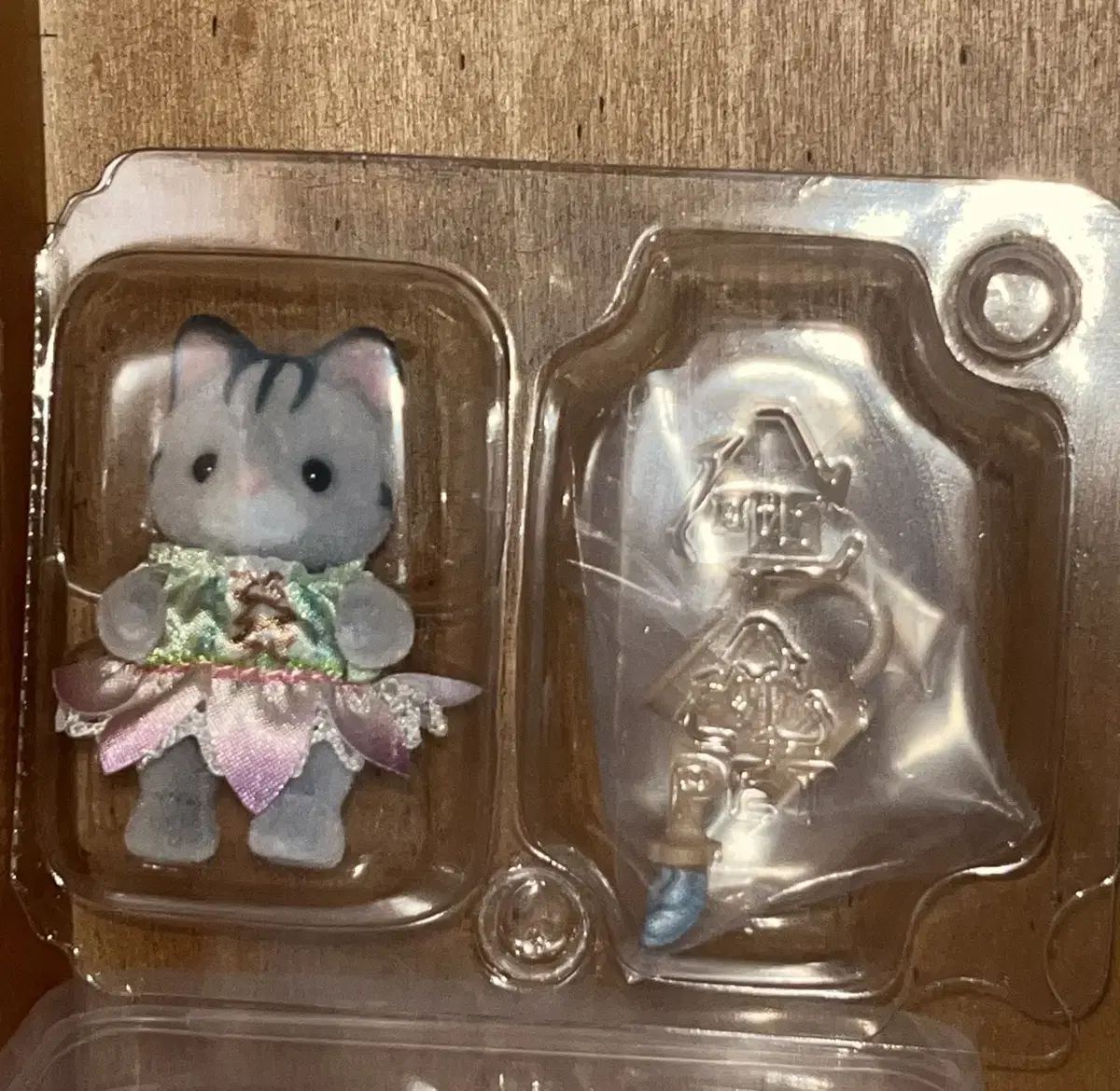 [Final Price] Sylvanian Families Cat Flower Garden Friends Baby Blind Bag Figure Doll