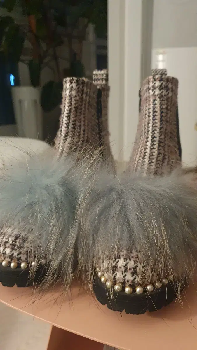 SUECOMMA BONI Chelsea Boots (Used)