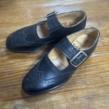 새상품 Tricker's 블랙 멜리 제인 신발 4-4 가죽 신발