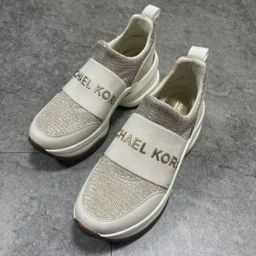미사용 새상품 마이클코어스 슬립온 슈즈 5M 22.5cm