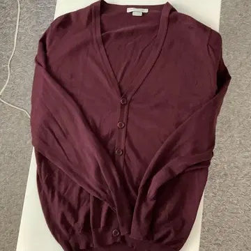 JOHN SMEDLEY 버건디 가디건