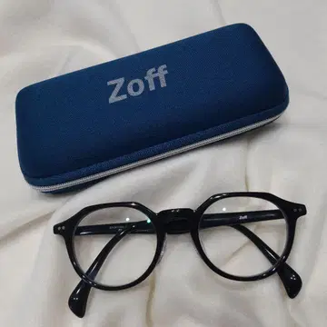 Zoff 크라운 팬트/CLASSIC 블랙 프레임 안경