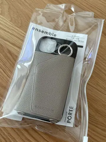 앙상블 스마트폰 케이스 iPhone15 미사용 새상품
